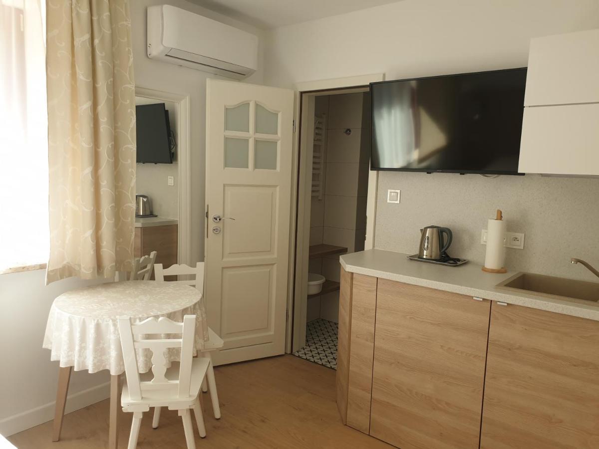 Messina Apartamenty Wyspa Sobieszewska 格但斯克 外观 照片